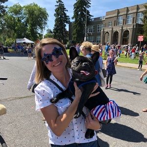 Meet your Posher, Amy